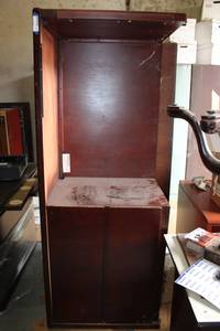 lot 115 image: Cherry Finish Desk and Hutch by Kimball International