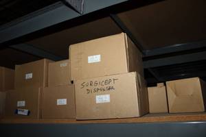 lot 314 image: Touch-free Soap Dispensers SIB