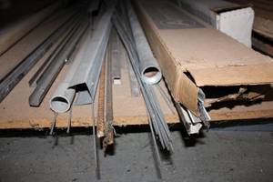 lot 383 image: Building Supplies Misc. Preview is Best Always