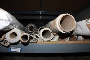 lot 408 image: Wallpaper Remnants
