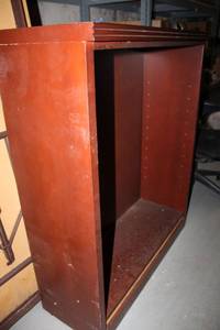 lot 468 image: 4 Cherry Finish Bookcase
