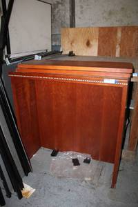 lot 504 image: 3 Hutch with Shelves as shown