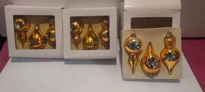 lot 16 image: 3 packs of glass Christmas ornaments