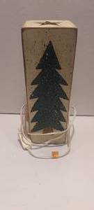 lot 18 image: wooden light box with Christmas tree