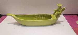 lot 20 image: 15 Royal Haeger ceramic Gondola boat planter