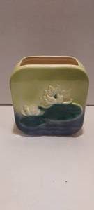 lot 64 image: Vintage hand painted glazed clay vase