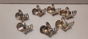 lot 71 image: Vintage silver plated napkin rings