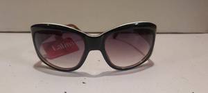 lot 87 image: sunglasses