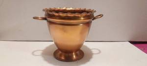 lot 91 image: Vintage Gregorian Copper Planter with Fluted Rim and Footed Base, 5 High Solid Copper Urn Vase 1970s