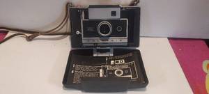 lot 98 image: Vintage Polaroid 250 camera with manual