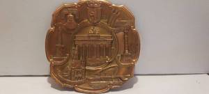 lot 110 image: Vintage Gesch M. Gesch Copper Berlin hanging plate
