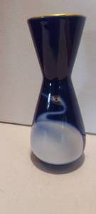 lot 159 image: MCM 7 Fukagawa Tsuru Red Crowned Crane vase