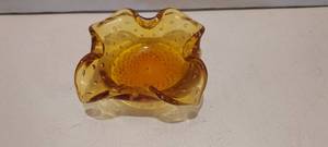 lot 169 image: Vintage glass ashtray