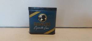 lot 174 image: Vintage metal Bugler Cigarette case