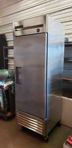 lot 1 image: Excellent True Model T-23 Reach-In Refrigerator, Clean, Tested & COLD  Very Nice Condition Purchased new for over $4,000