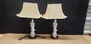 lot 20 image: Pair of Vintage Seyei Fine China Quan Yin Lamps