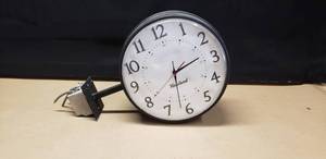 lot 65 image: Vintage Rauland Double Sided School Wall Clock