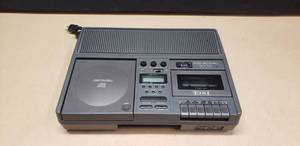 lot 87 image: Vintage Eiki 7070A Stereo Compact Disc Player & Cassette Tape Recorder, Excellent Condition