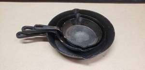 lot 182 image: Lot of 3 Cast Iron Skillets, 10, 7.5 & 6