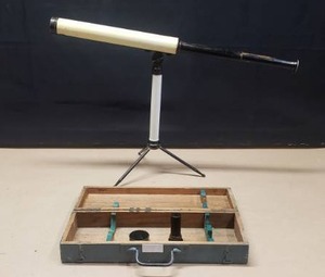 lot 186 image: 19th Century Selsi E. Vion Paris Telescope & Tri-pod w Extra Eyepiece & Wooden Case