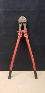 lot 218 image: 30 Bolt Cutters