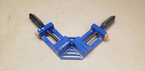 lot 280 image: Cummins 90° Corner Clamp w Quick Release