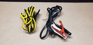 lot 281 image: Lot of 2 Jumper Cables
