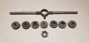 lot 287 image: Little Giant Tap & Die Set - 9 Pieces