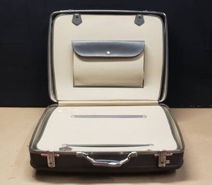 lot 301 image: Vintage Tourister Large Suitcase