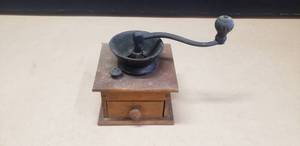 lot 317 image: Antique Wood & Cast Iron Hand Crack Coffee Mill  Grinder