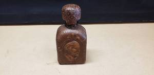 lot 320 image: Genuine Spanish 1960s Miguel De Cervantes Amber Glass Decanter w Leather Wrap