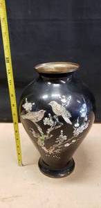 lot 332 image: Vintage 1960s Asian Black Vase w Abalone Inlay, 12 Tall