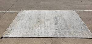 lot 355 image: Beautiful Safaveih Alhambra Cream & Grey Indoor Area Rug, 92 x 66