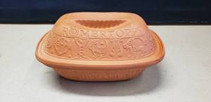 lot 352 image: Vintage Romertopf Clay  Terra Cotta #111 Baking Pot w Lid