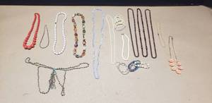 lot 157 image: Large Lot of Costume Jewelry - Necklaces & Bracelets, Approximately 20 Pieces
