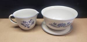 lot 417 image: Lot of Pfaltzgraff Yorktowne Pieces.  8 QT Dough Bowl, Round Platter & 3 QT Batter Bowl w Spout