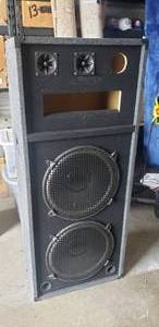 lot 436 image: tower speaker