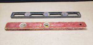 lot 467 image: Lot of 2 Vintage Levels.  Mayes No. 68 & Stanley Handyman No H1297-24