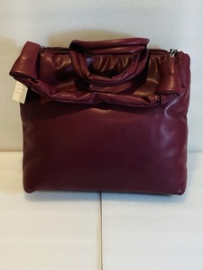 lot 53 image: New A New Day Large BurgundyWH40G10-2C Tote Purse - Approx. 15.5 x 17