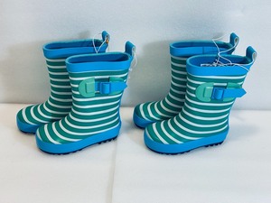 lot 79 image: Lot of 2 - New Sun Squad Kids  Waterproof  Rain Gardening Boots, Cabana Stripe - Size Small (56)