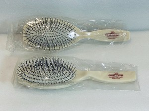 lot 94 image: Lot of 2 - New Phillips Light Touch-1 Hair Brushes 9 x 3, Light Beige