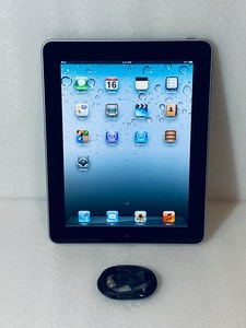 lot 2 image: Apple iPad 1st Generation 16GB 9.7 MB292LL, BlackSilver