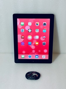 lot 4 image: APPLE IPAD 3RD GENERATION 16GB 9.7 BLACKSILVER