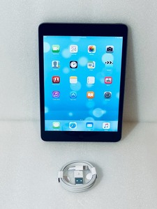 lot 5 image: Apple iPad Mini 1st Generation 16GB 7.9 PF432LLA, BlackSpace Gray