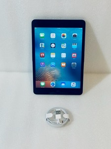 lot 26 image: Apple iPad Mini 1st Generation 16GB 7.9, BlackSpace Gray