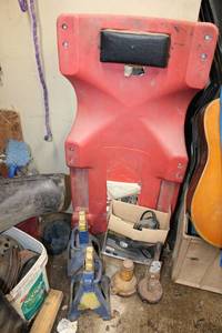 lot 36 image: Jack Stands, Heat Gun, Red Creeper