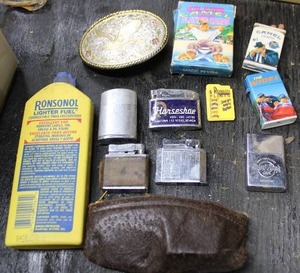 lot 140 image: Vintage Lighters, Cards and Belt Buckle, see pictures