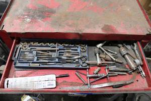 lot 139 image: Tools Contents of 2 Drawers - Tool and Die, Pullers, and Honers