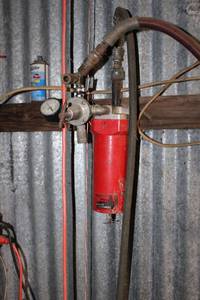 lot 103 image: Snap-On Spray Equipment