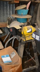 lot 97 image: 8 Wet 6 Dry Grinder, Tumbler (Includes Aggregate), and Polisher and Stand